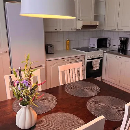 Apartamento Cozy With Free Parking *